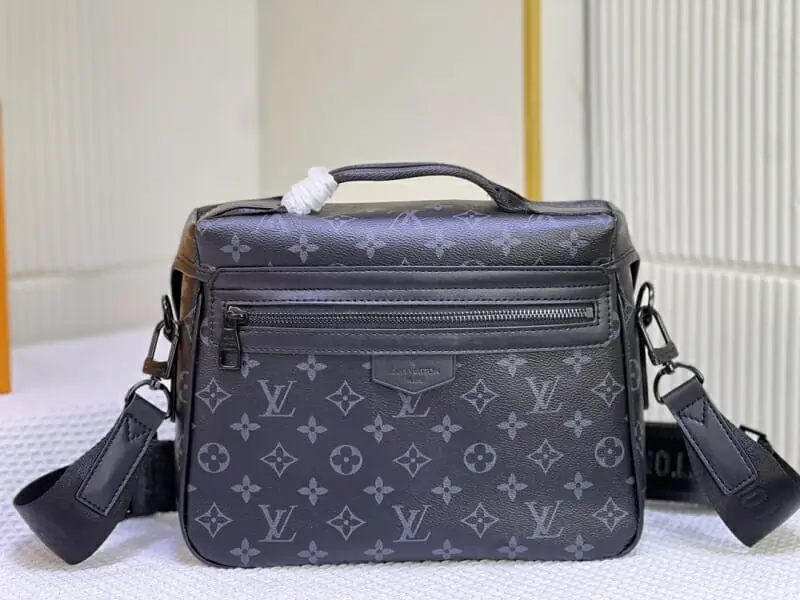 louis vuitton aaa homme mini sac a main s_12245743